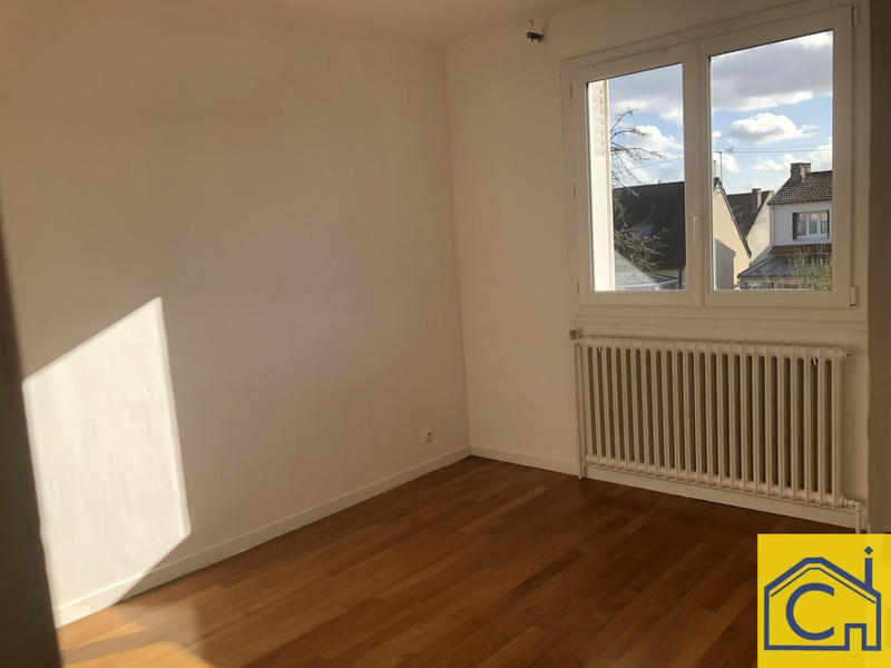 Maison - 75 m² - 4 pièces