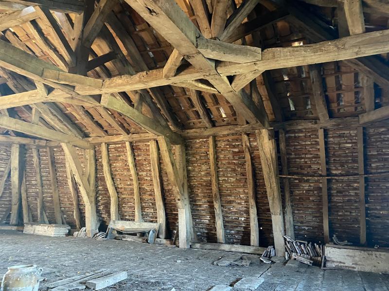 Maison - 400 m² - 12 pièces