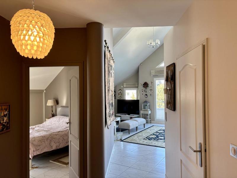 Appartement - 134 m² - 4 pièces