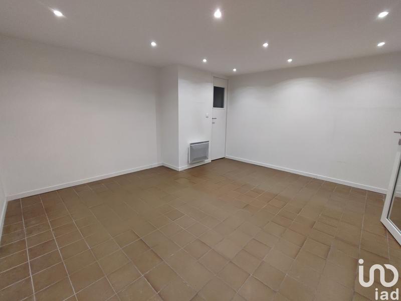 Local commercial - 213 m²