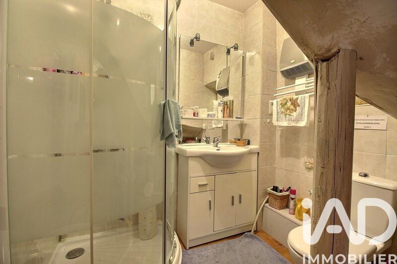 Maison - 96 m² - 5 pièces