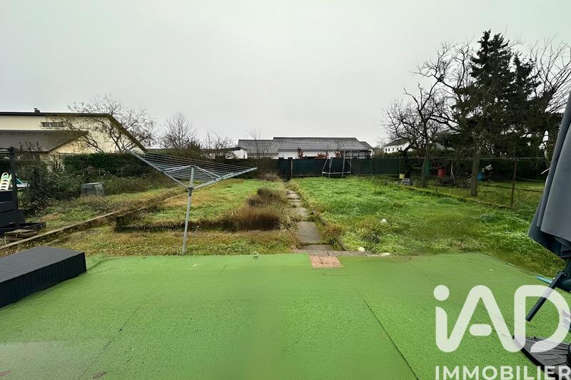 Maison - 100 m² - 6 pièces