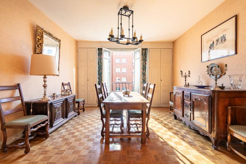 Appartement - 133 m² - 7 pièces