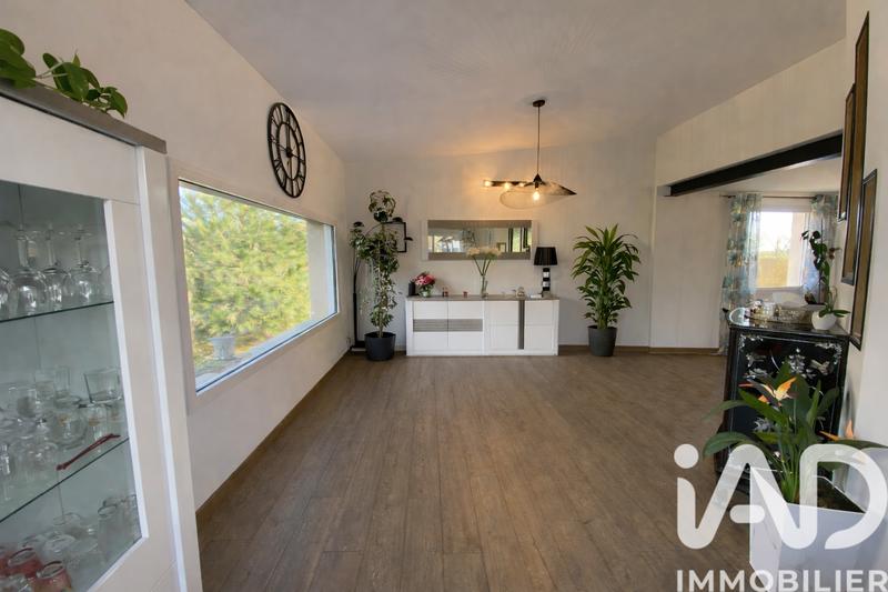 Maison - 140 m² - 6 pièces