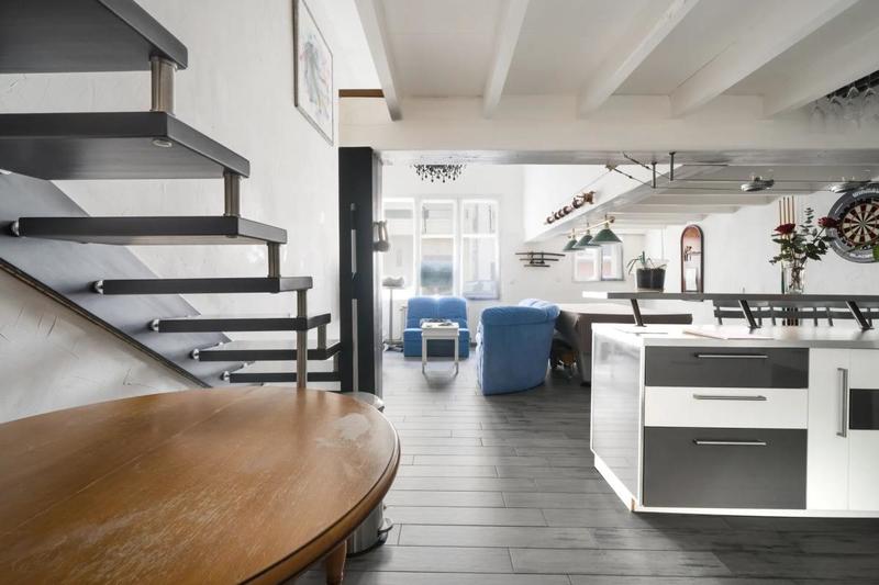 Appartement - 121 m² - 6 pièces