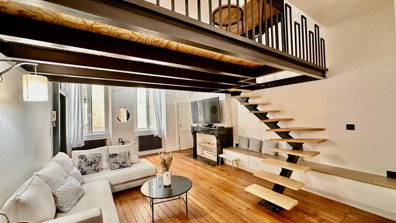 Duplex - 111 m² - 4 pièces