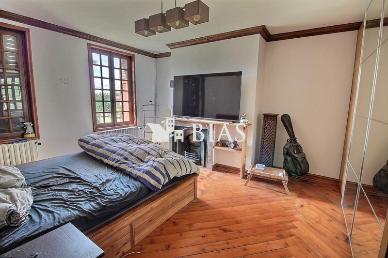 Maison - 142 m² - 7 pièces