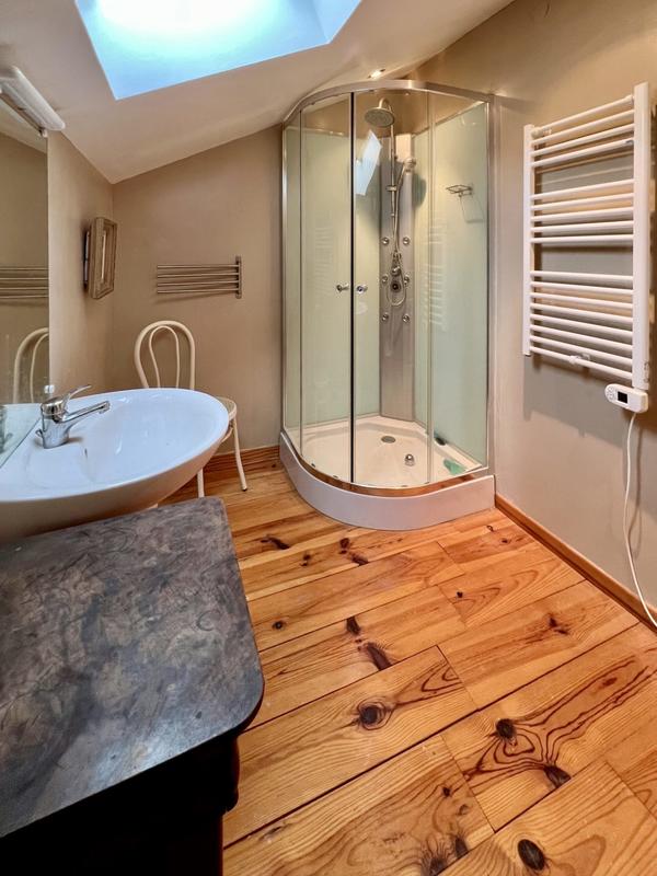 Maison ancienne - 240 m² - 10 pièces