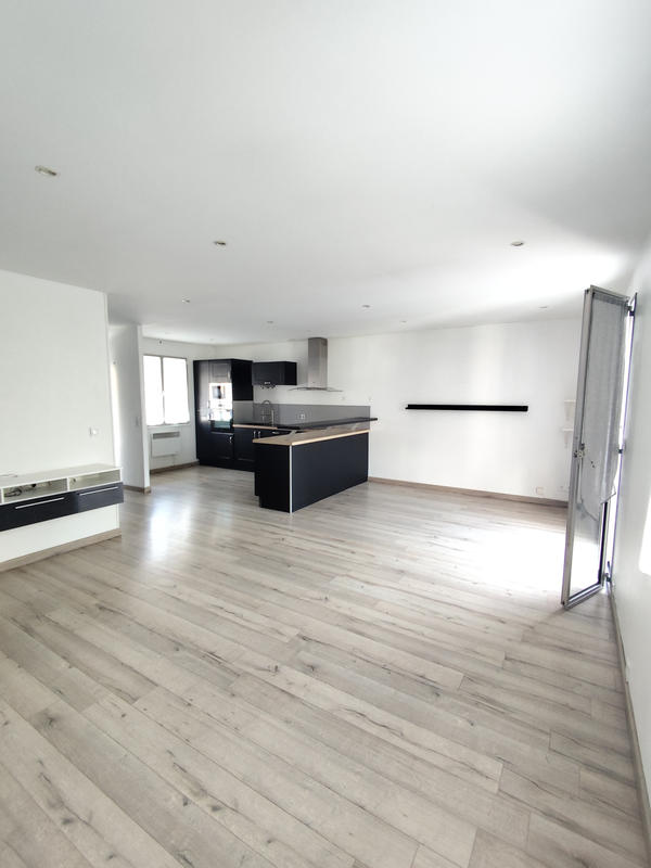 Maison - 73 m² - 3 pièces