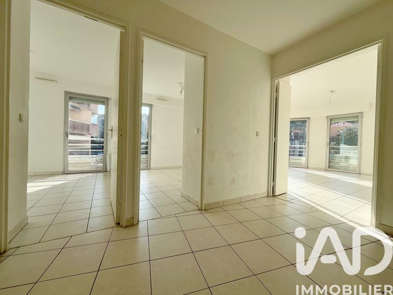 Appartement - 64 m² - 3 pièces