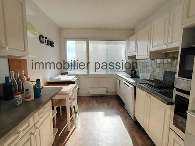 Appartement - 86 m² - 4 pièces