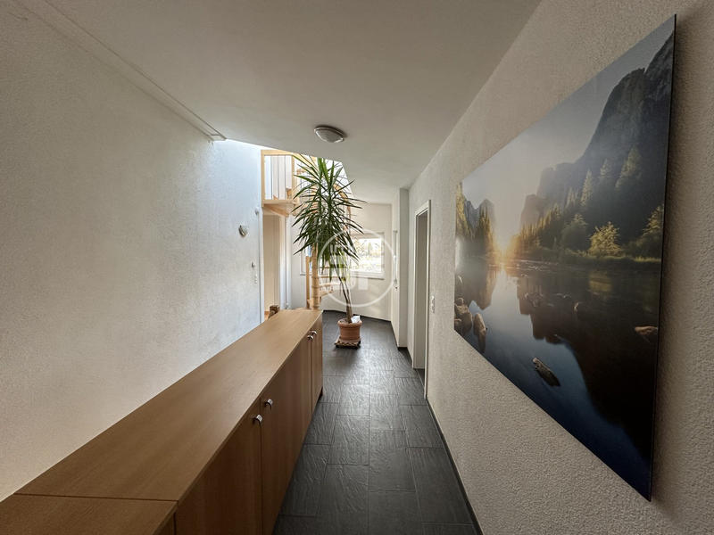 Maison - 400 m² - 7 pièces