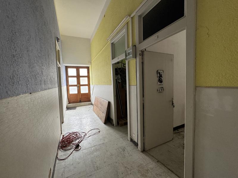 Maison - 252 m² - 7 pièces