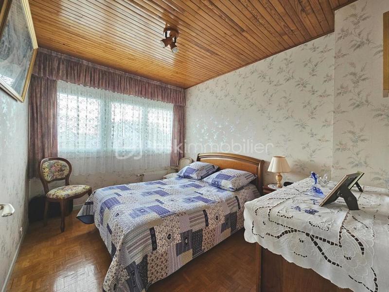 Pavillon - 127 m² - 6 pièces