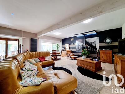 Maison - 170 m² - 5 pièces