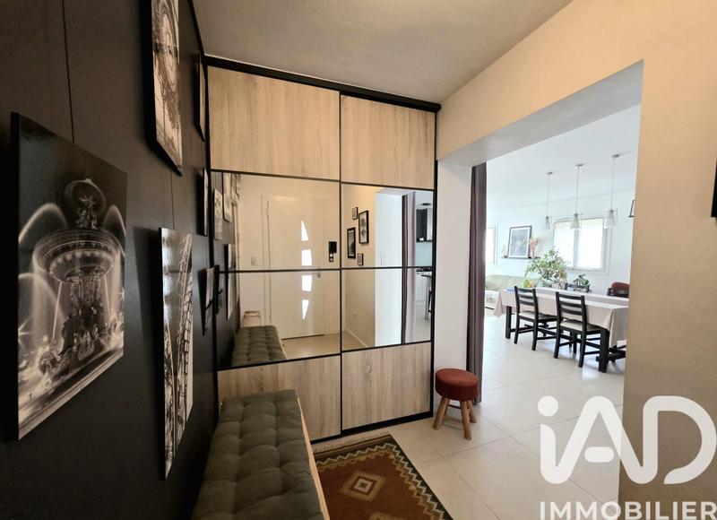 Maison - 111 m² - 4 pièces