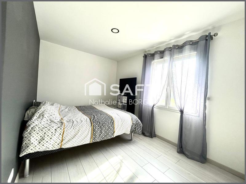 Maison - 95 m² - 5 pièces