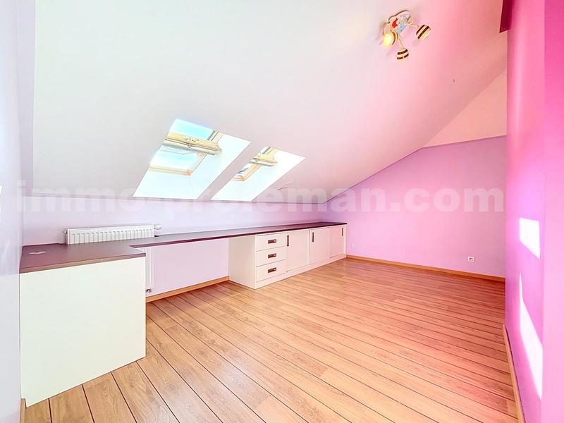 Appartement - 92 m² - 3 pièces