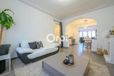 Maison - 94 m² - 4 pièces