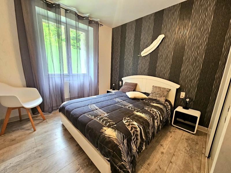 Maison - 157 m² - 7 pièces