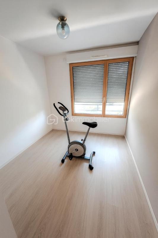 Appartement - 82 m² - 4 pièces