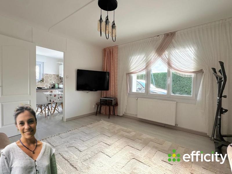 Maison - 200 m² - 9 pièces