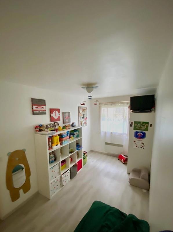 Appartement - 84 m² - 4 pièces