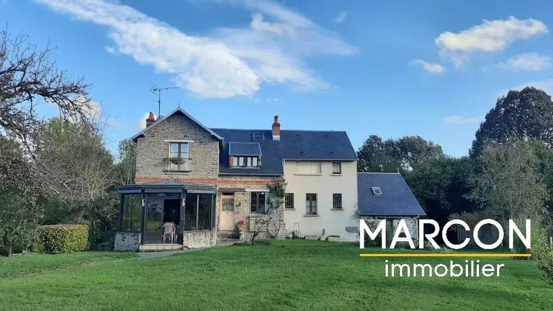 Maison - 138 m² - 9 pièces