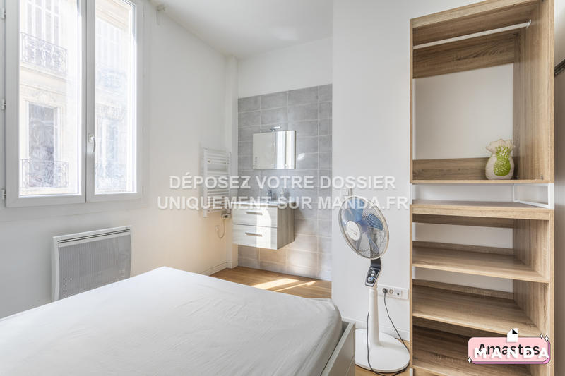 Chambre - 10 m² - 5 pièces