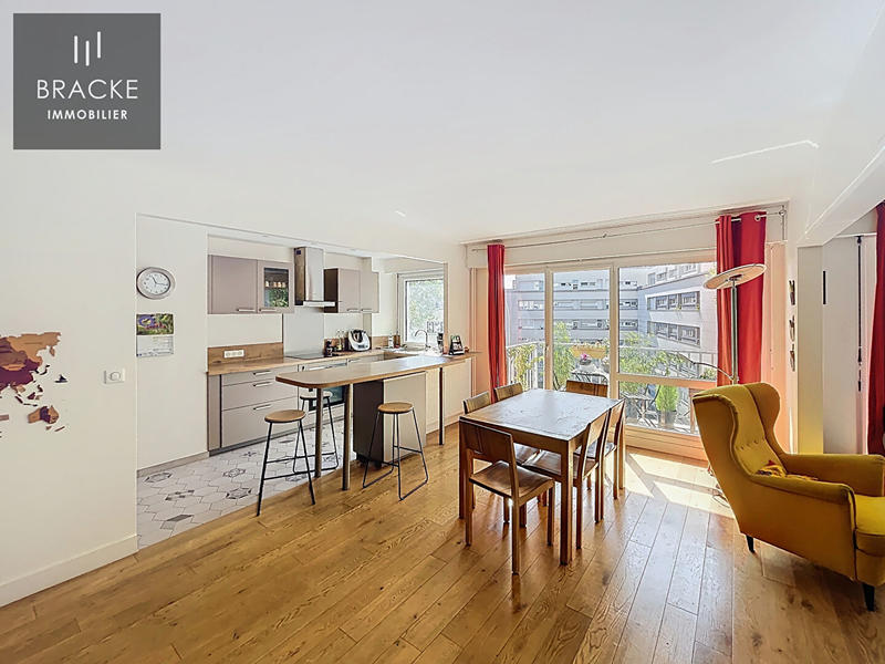 Appartement - 125 m² - 5 pièces