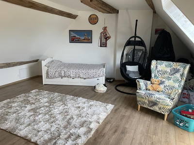 Maison - 206 m² - 7 pièces