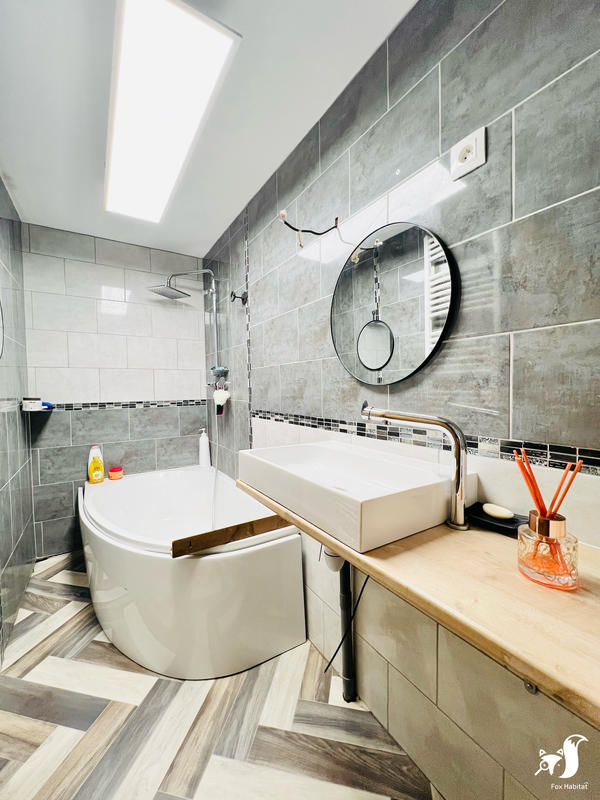 Maison - 300 m² - 6 pièces