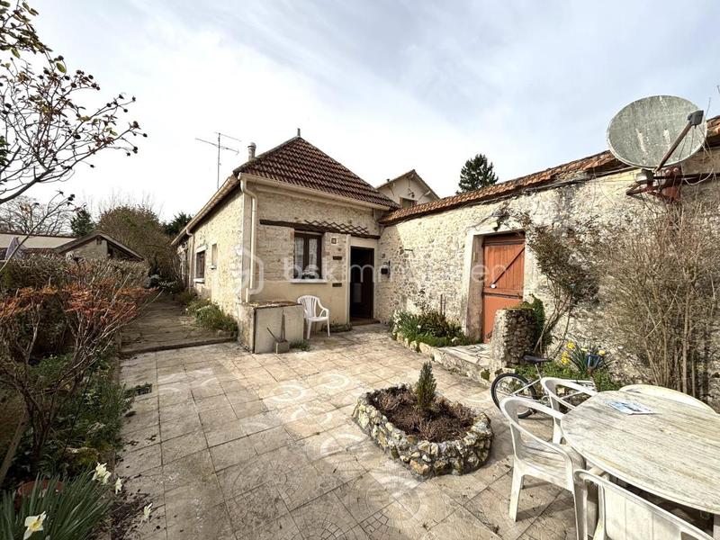 Maison - 155 m² - 5 pièces