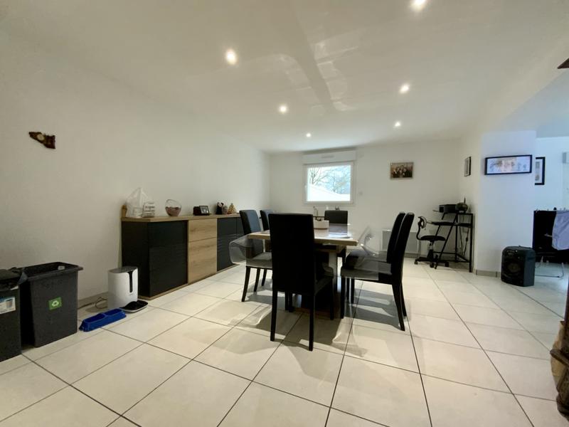 Maison - 135 m² - 8 pièces