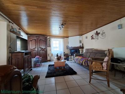 Maison - 108 m² - 5 pièces