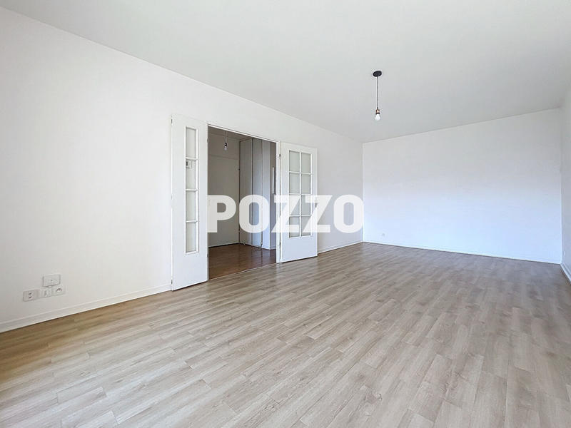 Appartement - 67 m² - 3 pièces