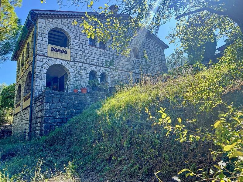 Maison - 114 m² - 4 pièces