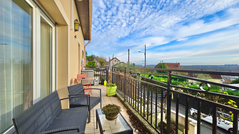 Maison - 100 m² - 4 pièces