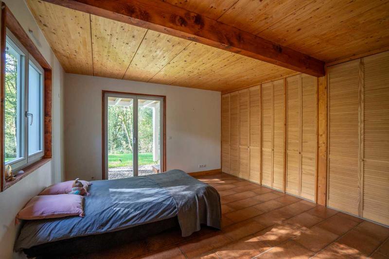 Maison - 181 m² - 5 pièces