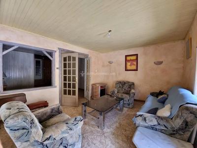 Maison - 143 m² - 5 pièces