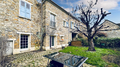 Maison - 158 m² - 6 pièces