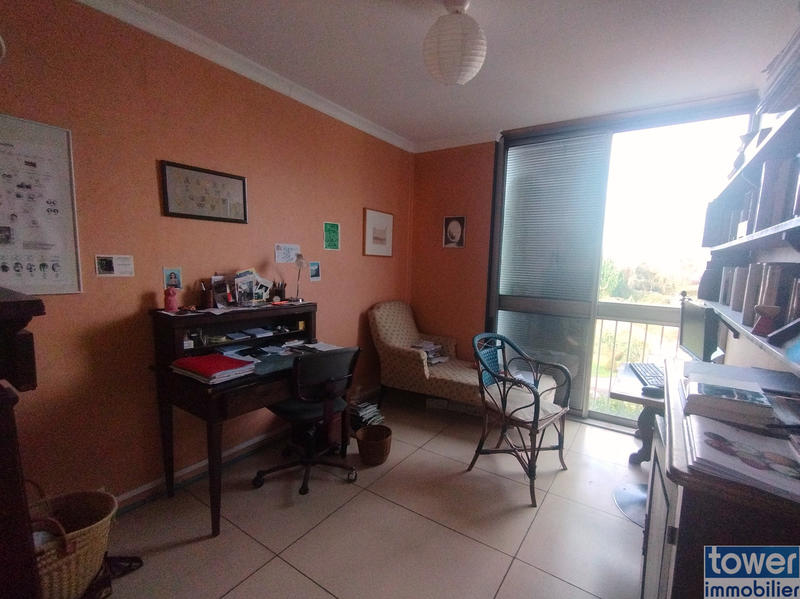 Appartement - 79 m² - 4 pièces