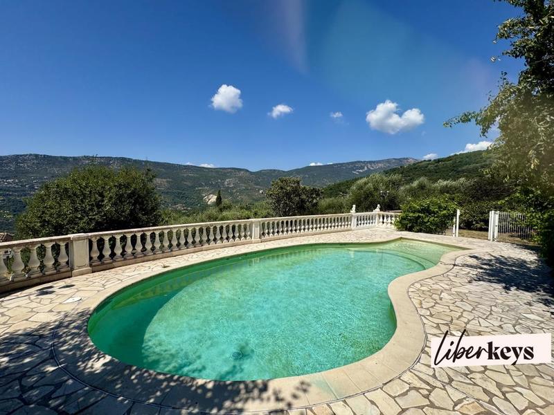 Maison - 160 m² - 7 pièces