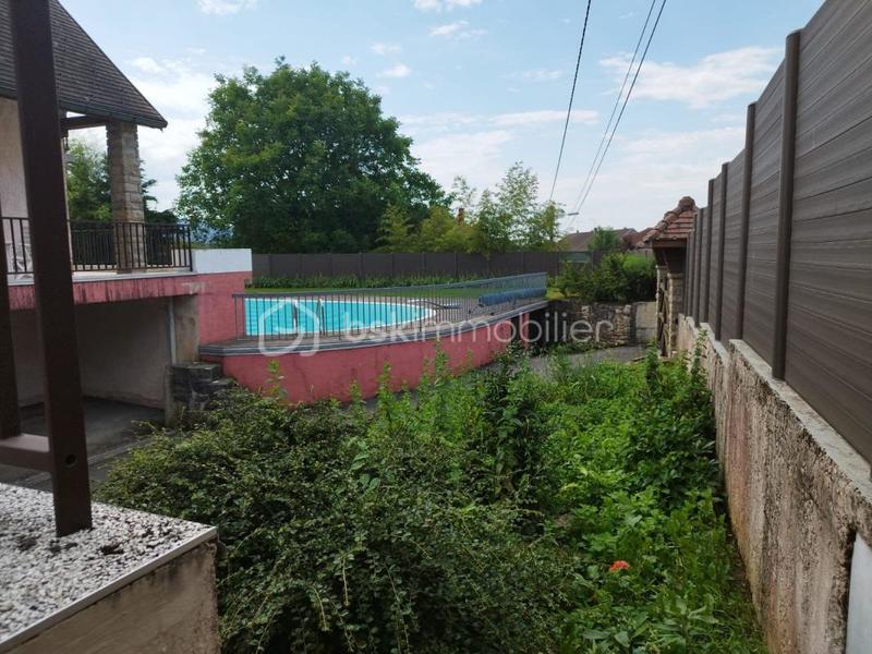 Demeure - 420 m² - 11 pièces