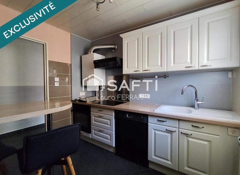 Appartement - 90 m² - 5 pièces