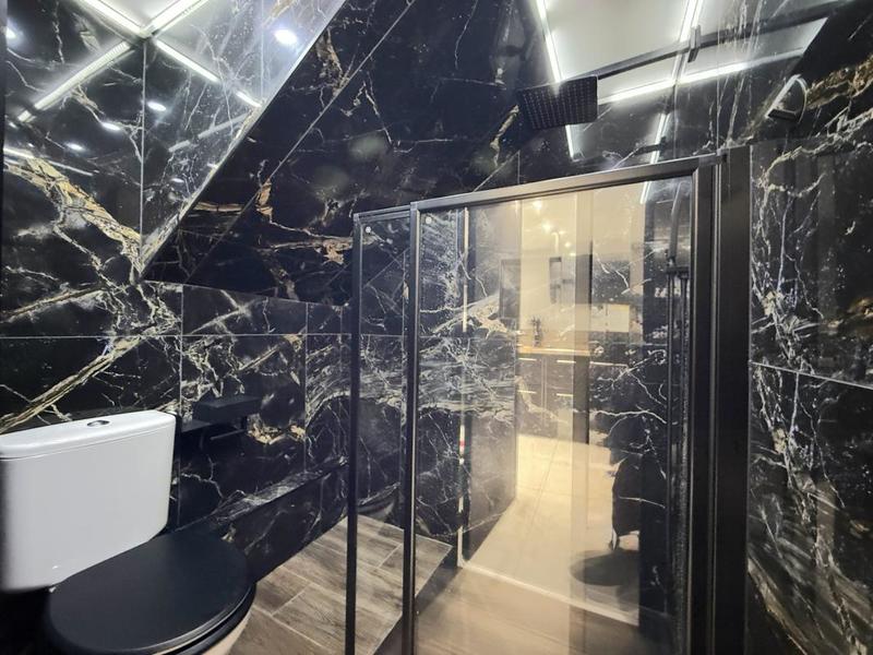 Maison traditionnelle - 178 m² - 6 pièces