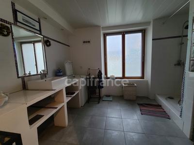 Maison - 94 m² - 2 pièces