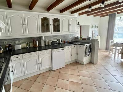 Maison en pierre - 187 m² - 5 pièces