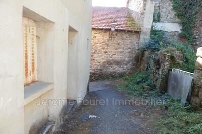 Maison en pierre - 94 m² - 4 pièces