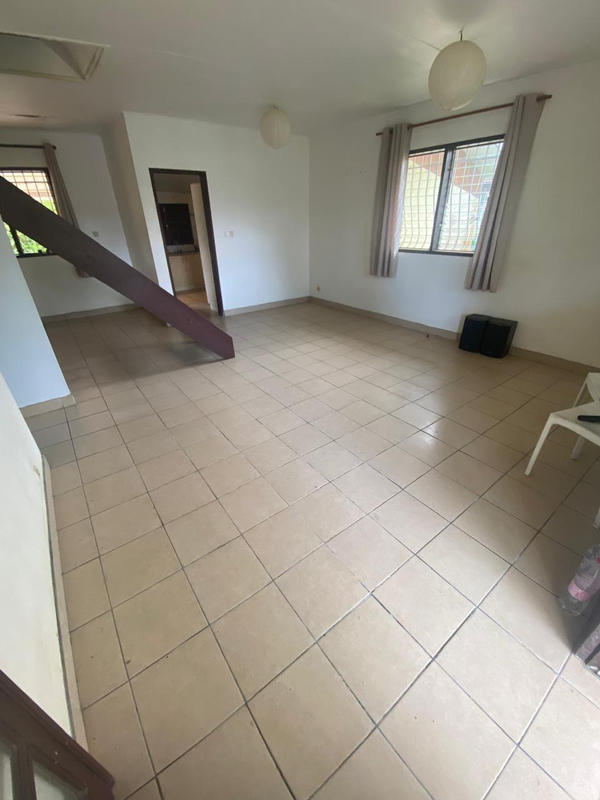 Maison - 92 m² - 4 pièces